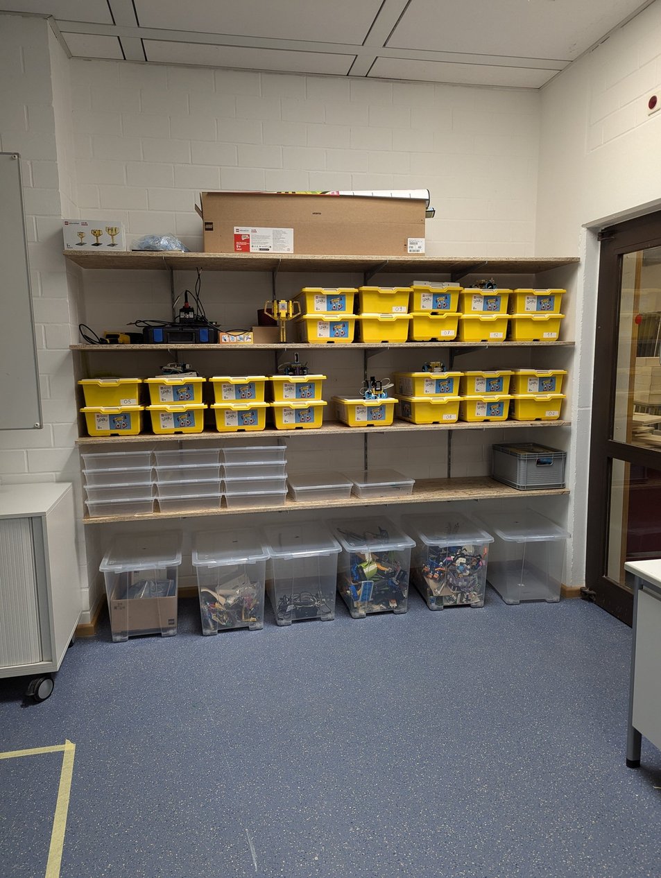 Arbeitsinseln MakerSpace